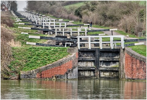 Narrowboat265b